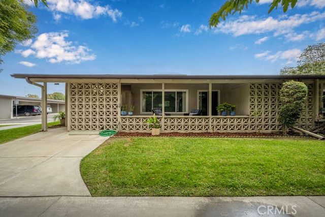 13361 El Dorado Drive 201F, Seal Beach, CA 90740