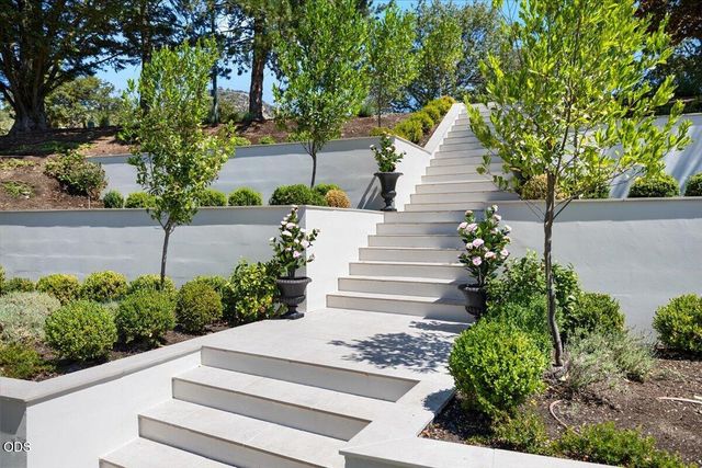 1553 Devonshire Place, Medford, OR 97504