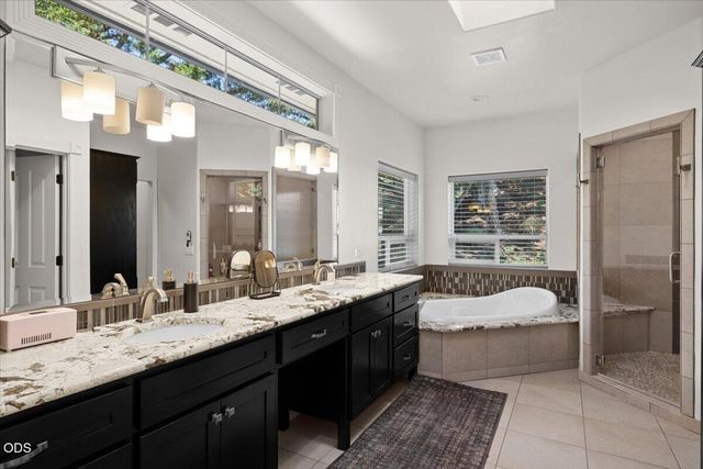 1553 Devonshire Place, Medford, OR 97504