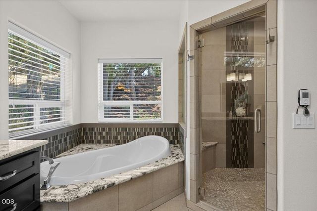 1553 Devonshire Place, Medford, OR 97504