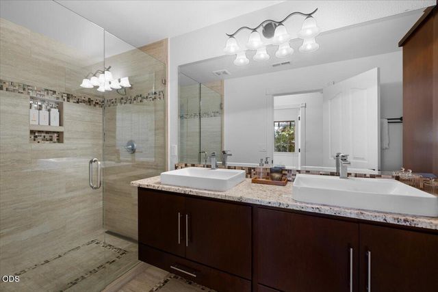 1553 Devonshire Place, Medford, OR 97504