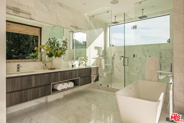 1845 Coldwater Canyon Drive, Beverly Hills, CA 90210