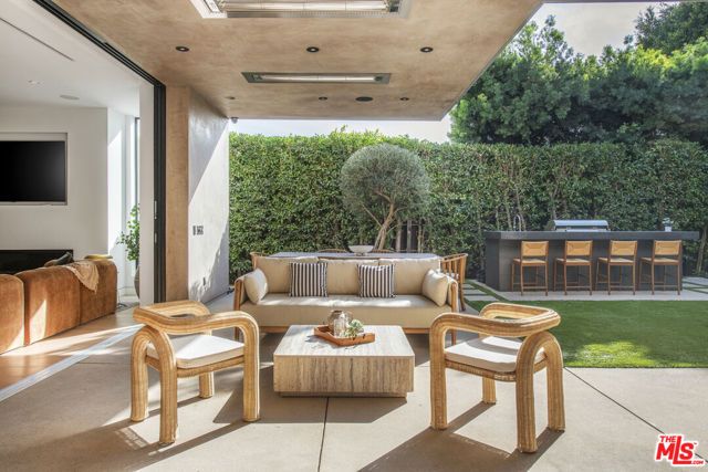 1845 Coldwater Canyon Drive, Beverly Hills, CA 90210