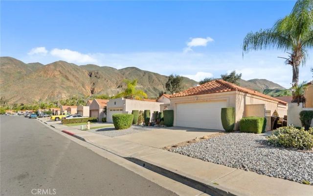 737 Verona, San Jacinto, CA 92583