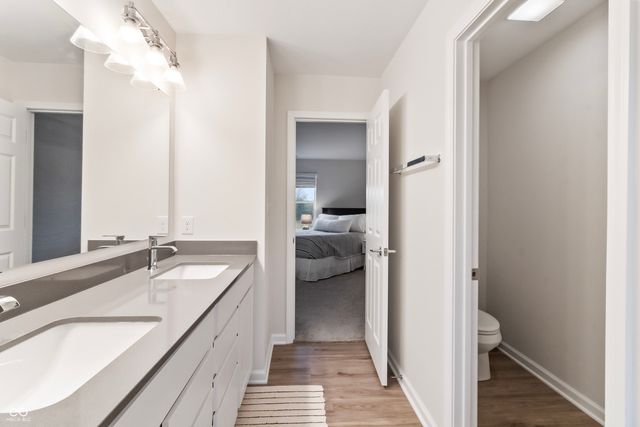 9959 Redwood Peak Lane, Indianapolis, IN 46259