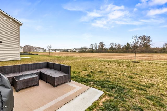 9959 Redwood Peak Lane, Indianapolis, IN 46259