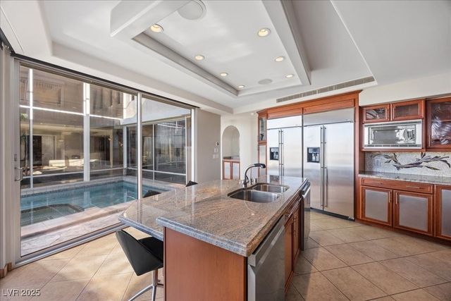 3111 Bel Air Drive 28C, Las Vegas, NV 89109