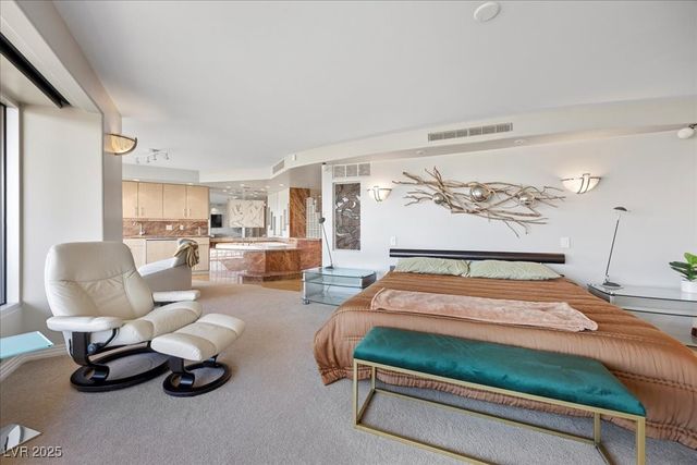 3111 Bel Air Drive 28C, Las Vegas, NV 89109