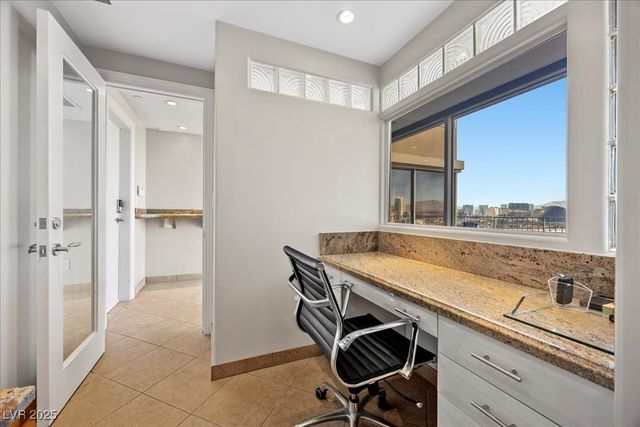 3111 Bel Air Drive 28C, Las Vegas, NV 89109