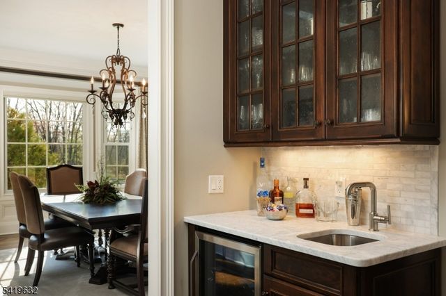 23 Galloping Hill Rd, Bernards Twp., NJ 07920