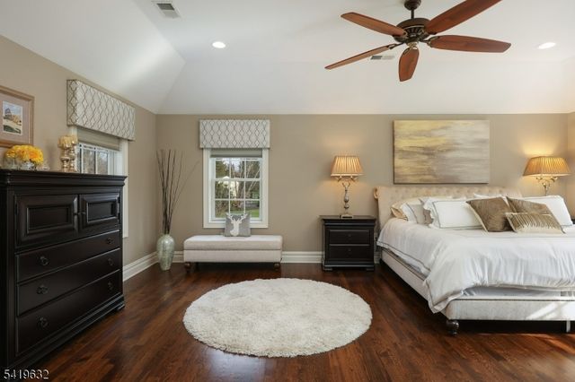 23 Galloping Hill Rd, Bernards Twp., NJ 07920