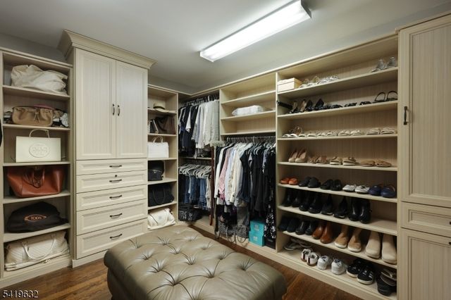 23 Galloping Hill Rd, Bernards Twp., NJ 07920