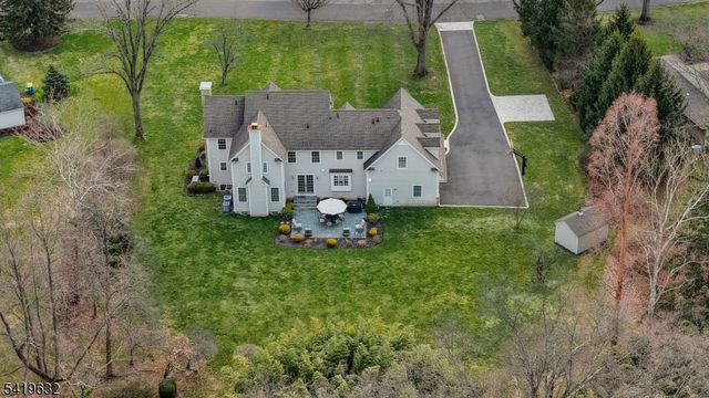 23 Galloping Hill Rd, Bernards Twp., NJ 07920