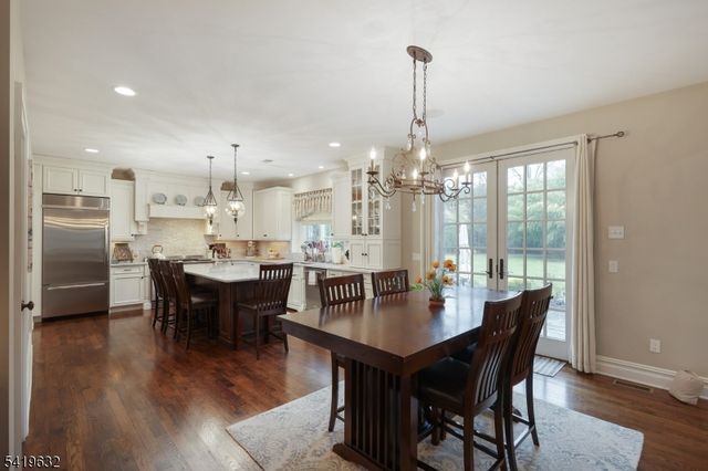 23 Galloping Hill Rd, Bernards Twp., NJ 07920