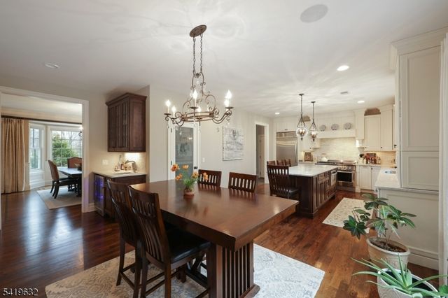 23 Galloping Hill Rd, Bernards Twp., NJ 07920