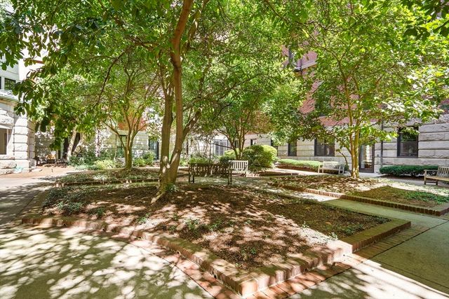 771 Harrison Ave 207, Boston, MA 02118