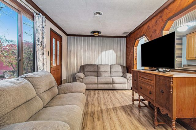 642 Gilman Street, Garden City, MI 48135