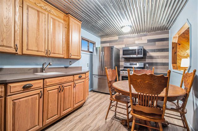 642 Gilman Street, Garden City, MI 48135