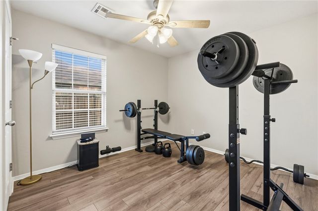 1802 SW E Street, Bentonville, AR 72712