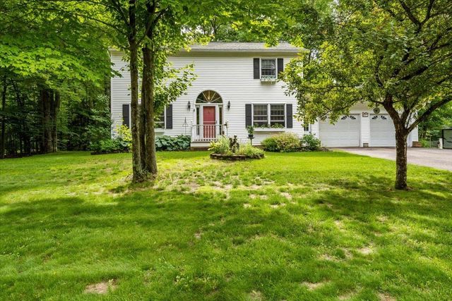 42 Deer Run, Milton, VT 05468