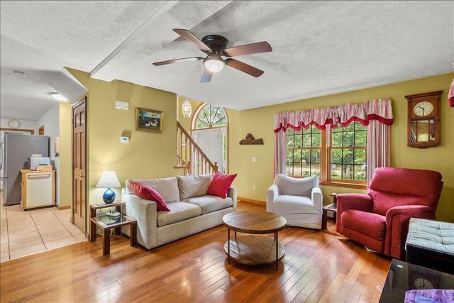 42 Deer Run, Milton, VT 05468