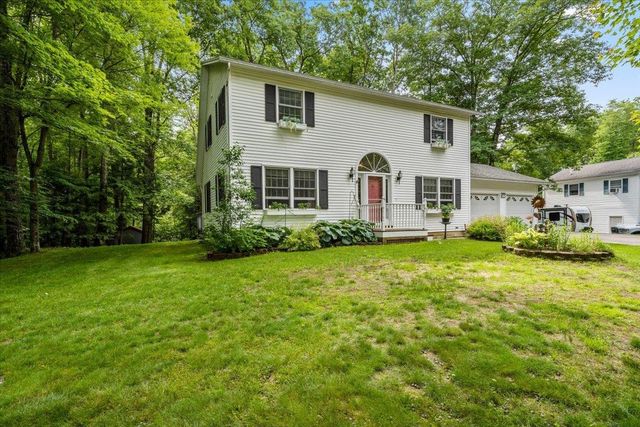 42 Deer Run, Milton, VT 05468