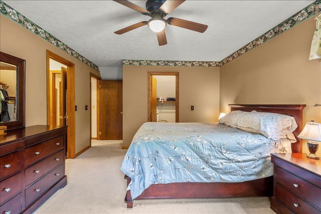42 Deer Run, Milton, VT 05468