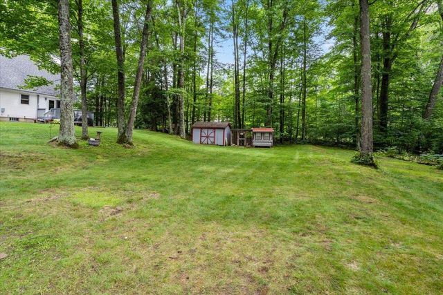 42 Deer Run, Milton, VT 05468