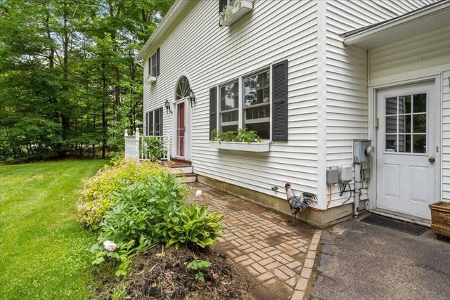 42 Deer Run, Milton, VT 05468
