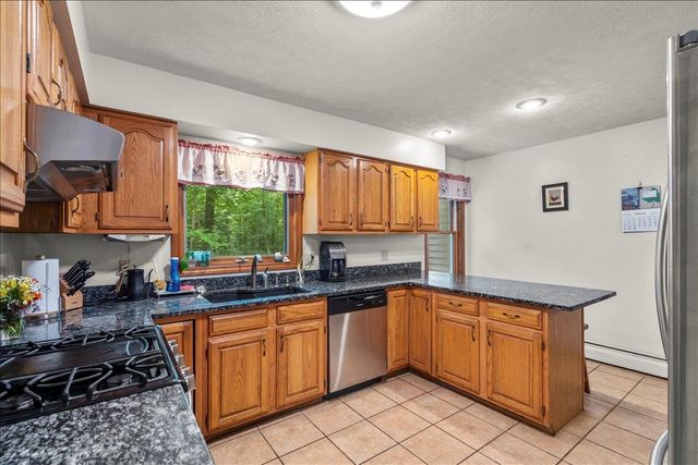 42 Deer Run, Milton, VT 05468
