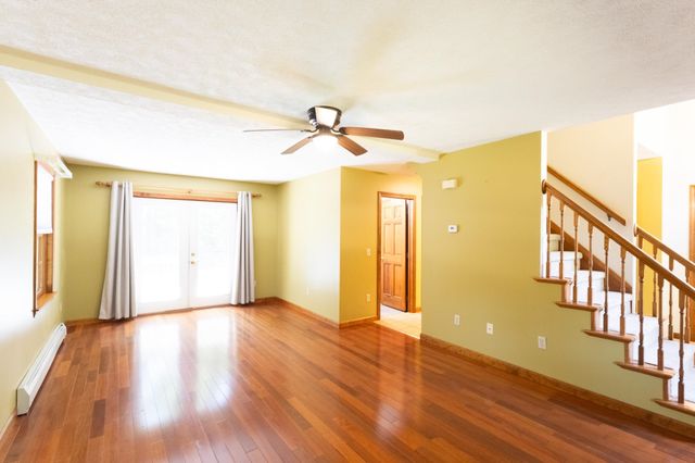 42 Deer Run, Milton, VT 05468