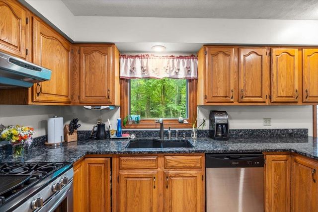 42 Deer Run, Milton, VT 05468