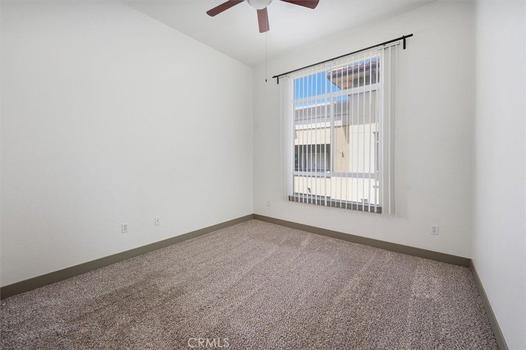 Image 14 of property listing at 24535 Town Center Drive 6402, Valencia, CA 91355