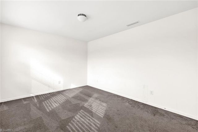 436 Green Arbor Lane, Winston-salem, NC 27103