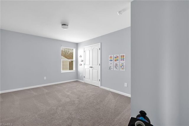 436 Green Arbor Lane, Winston-salem, NC 27103