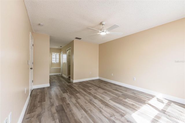 413 VINEYARD DRIVE, Lakeland, FL 33809