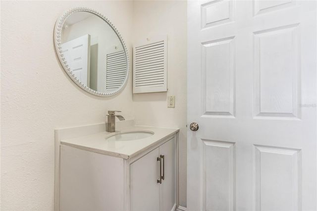 413 VINEYARD DRIVE, Lakeland, FL 33809