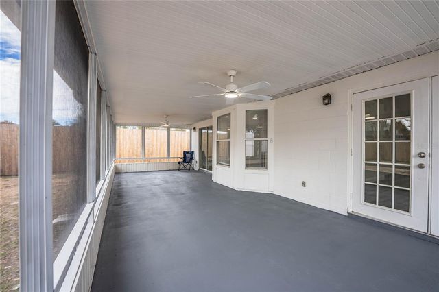 413 VINEYARD DRIVE, Lakeland, FL 33809