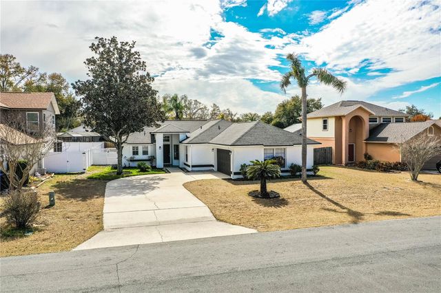 413 VINEYARD DRIVE, Lakeland, FL 33809