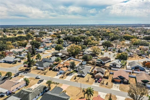 413 VINEYARD DRIVE, Lakeland, FL 33809