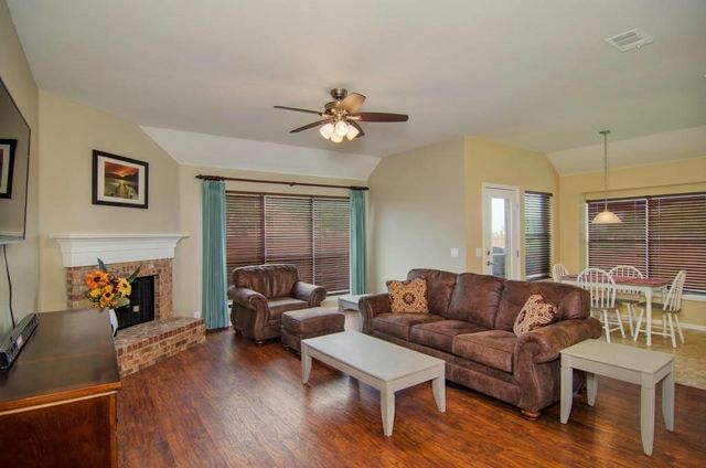 4529 Sheldon Trail, Fort Worth, TX 76244