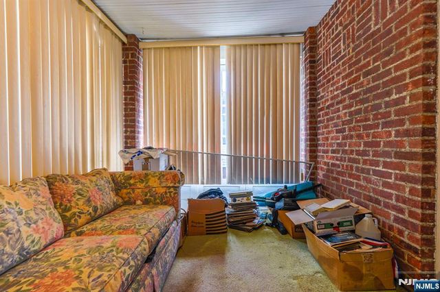 5 22nd Street, East Orange, NJ 07017
