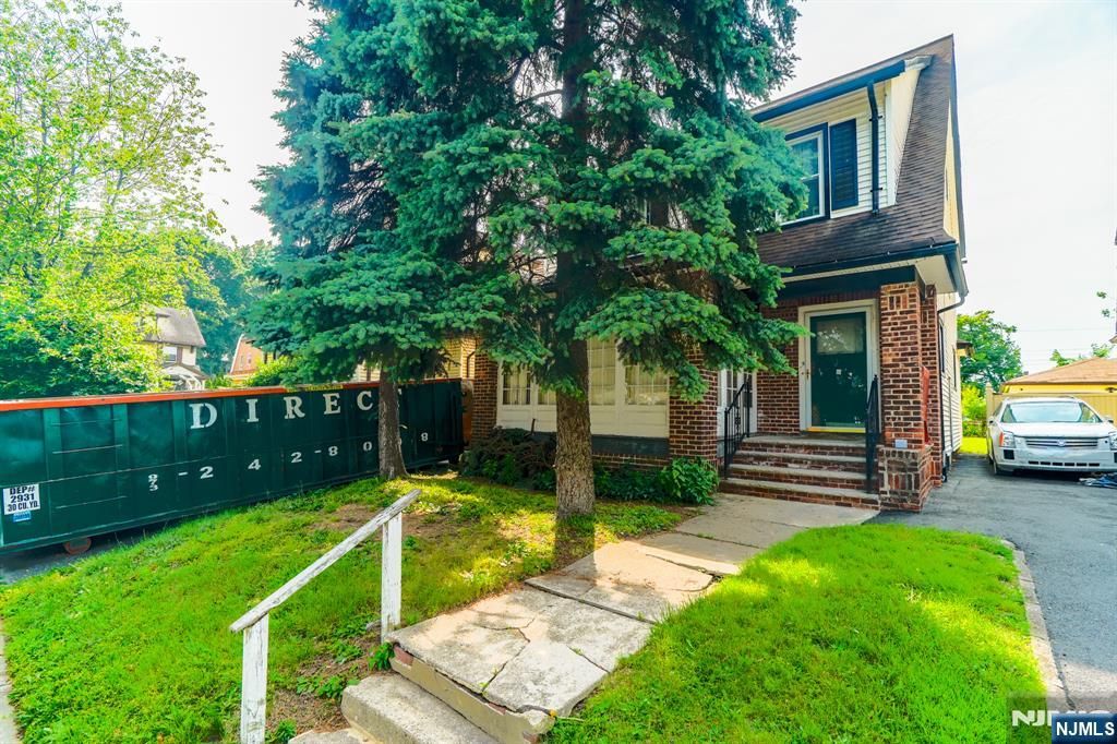 5 22nd Street, East Orange, NJ 07017