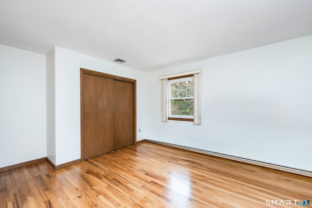 1 Woodchuck Court West, Norwalk, CT 06854