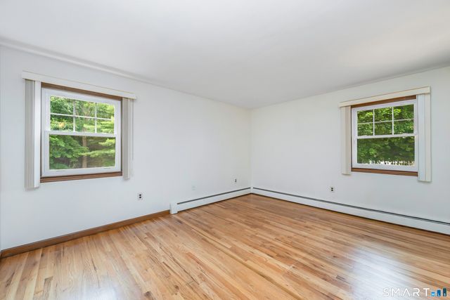 1 Woodchuck Court West, Norwalk, CT 06854
