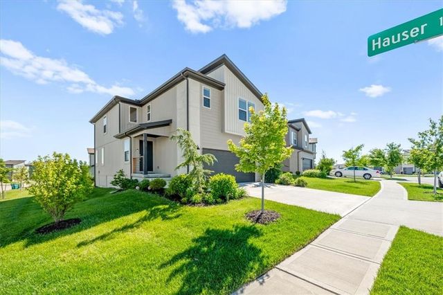 13303 W 180th Terrace, Overland Park, KS 66013