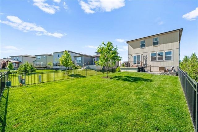13303 W 180th Terrace, Overland Park, KS 66013