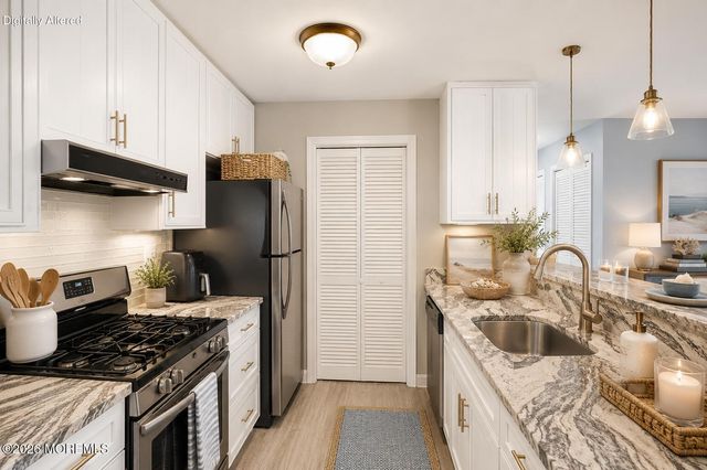 1313 Waters Edge Drive, Toms River, NJ 08753