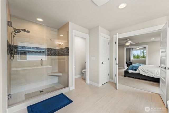 5550 NW Bonfire Court, Bremerton, WA 98312