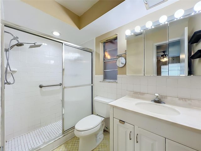 644 VISCAYA AVENUE, Orlando, FL 32839